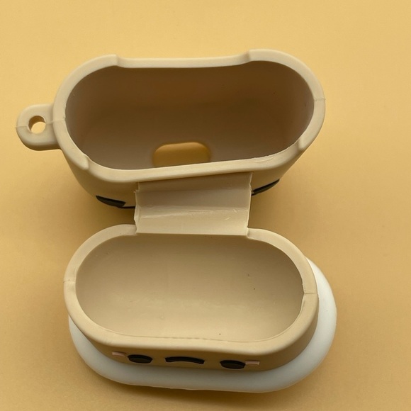 Smoko Boba Tea AirPods Case, NWT - Picture 6 of 7